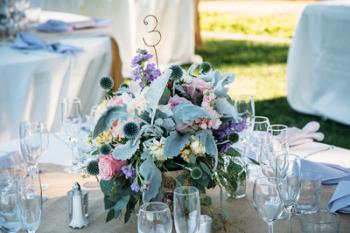 Rustic Large Centerpiece - Photo Courtesy of ANZA foto+film